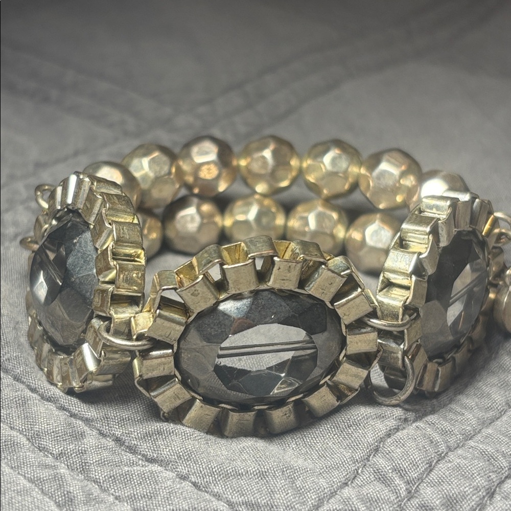 Simplest Vera Vera wang gemstone Silver Stretch Bracelet Smokey gemstone chunky